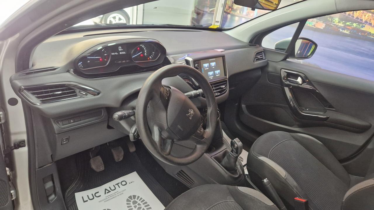 Peugeot 208 PureTech 82 5 porte