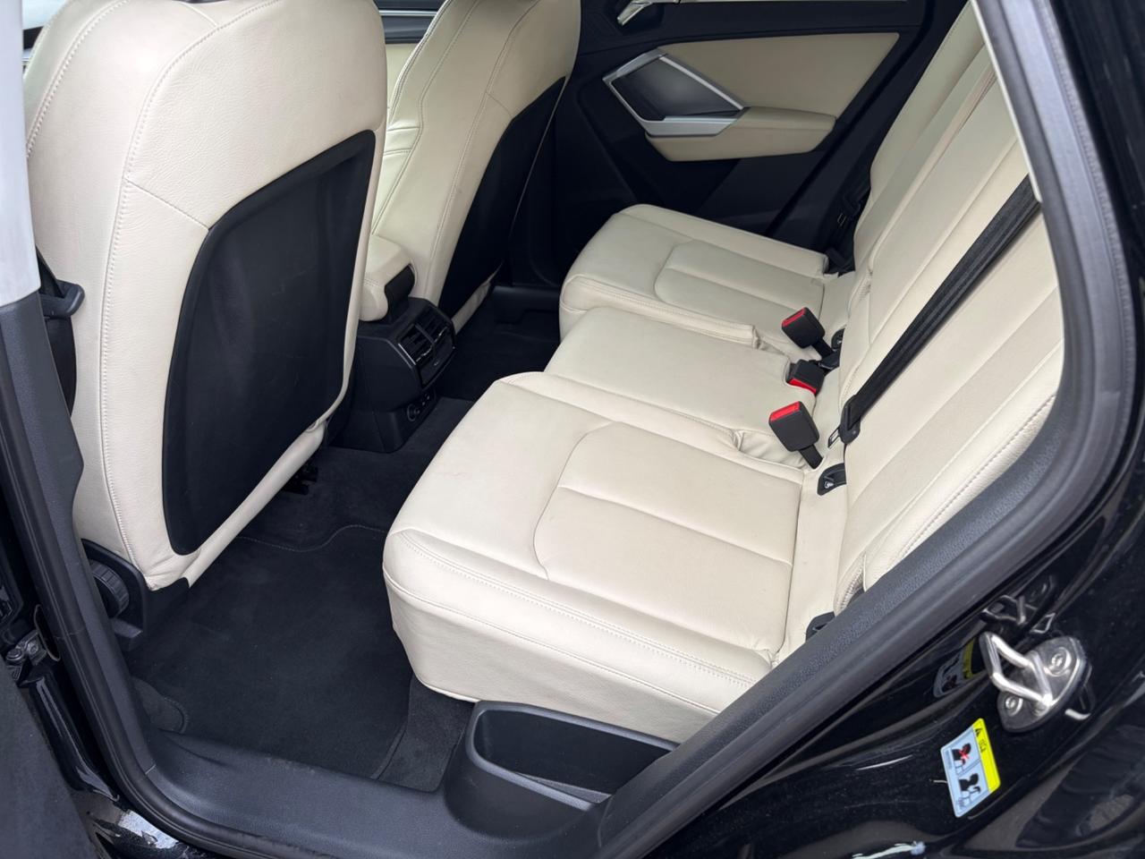 Audi Q3 40 TFSI quattro S tronic line edition