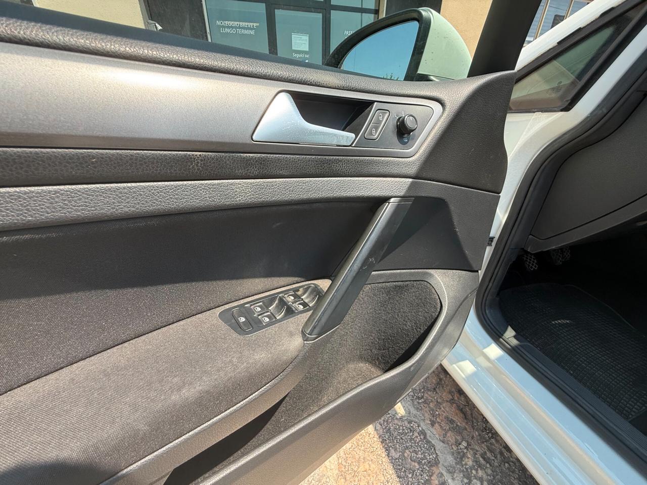 Volkswagen Golf 1.2 TSI 85 CV 5p. Trendline BlueMotion Technology
