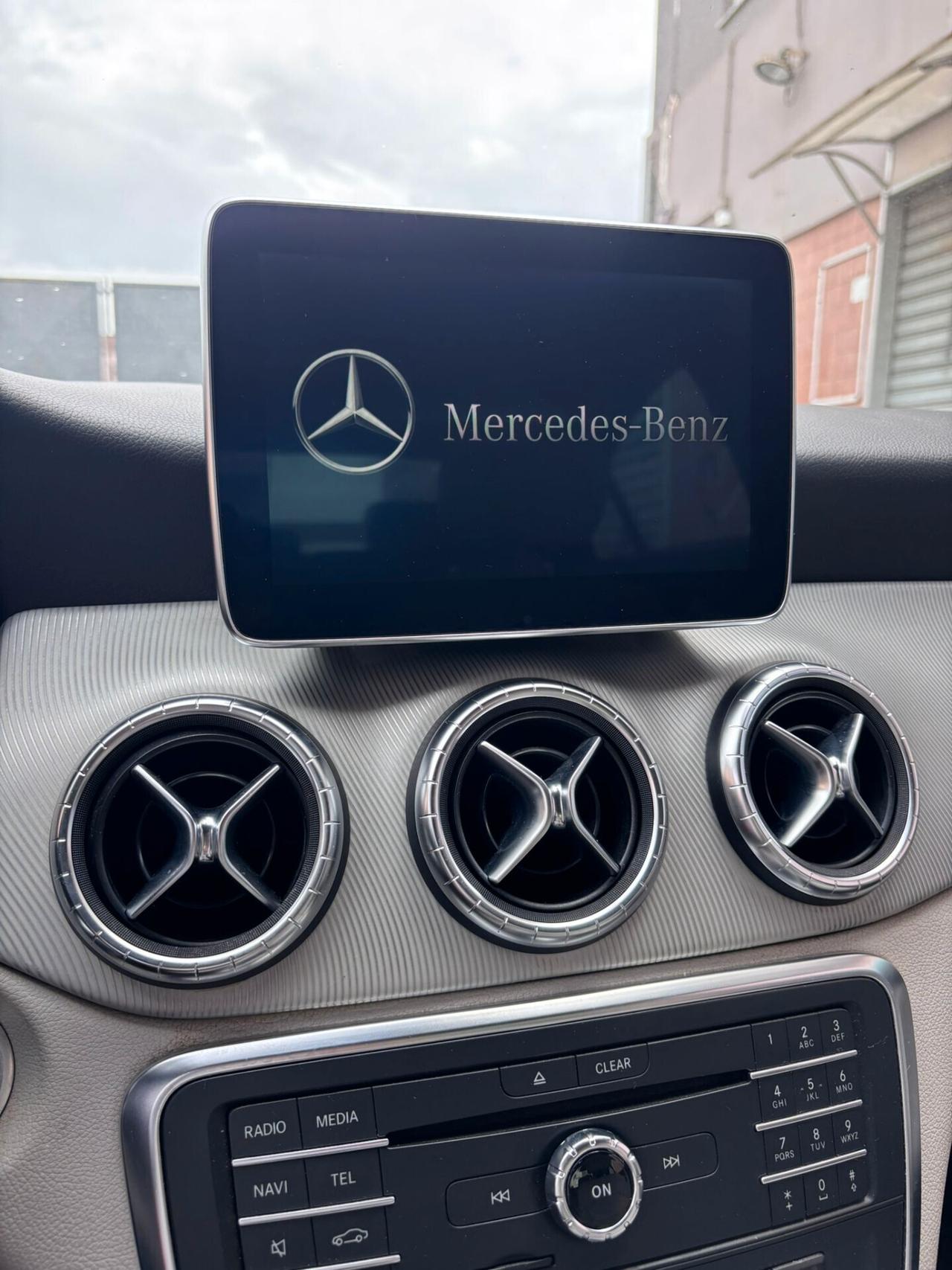 Mercedes-benz CLA 220 d Automatic Executive