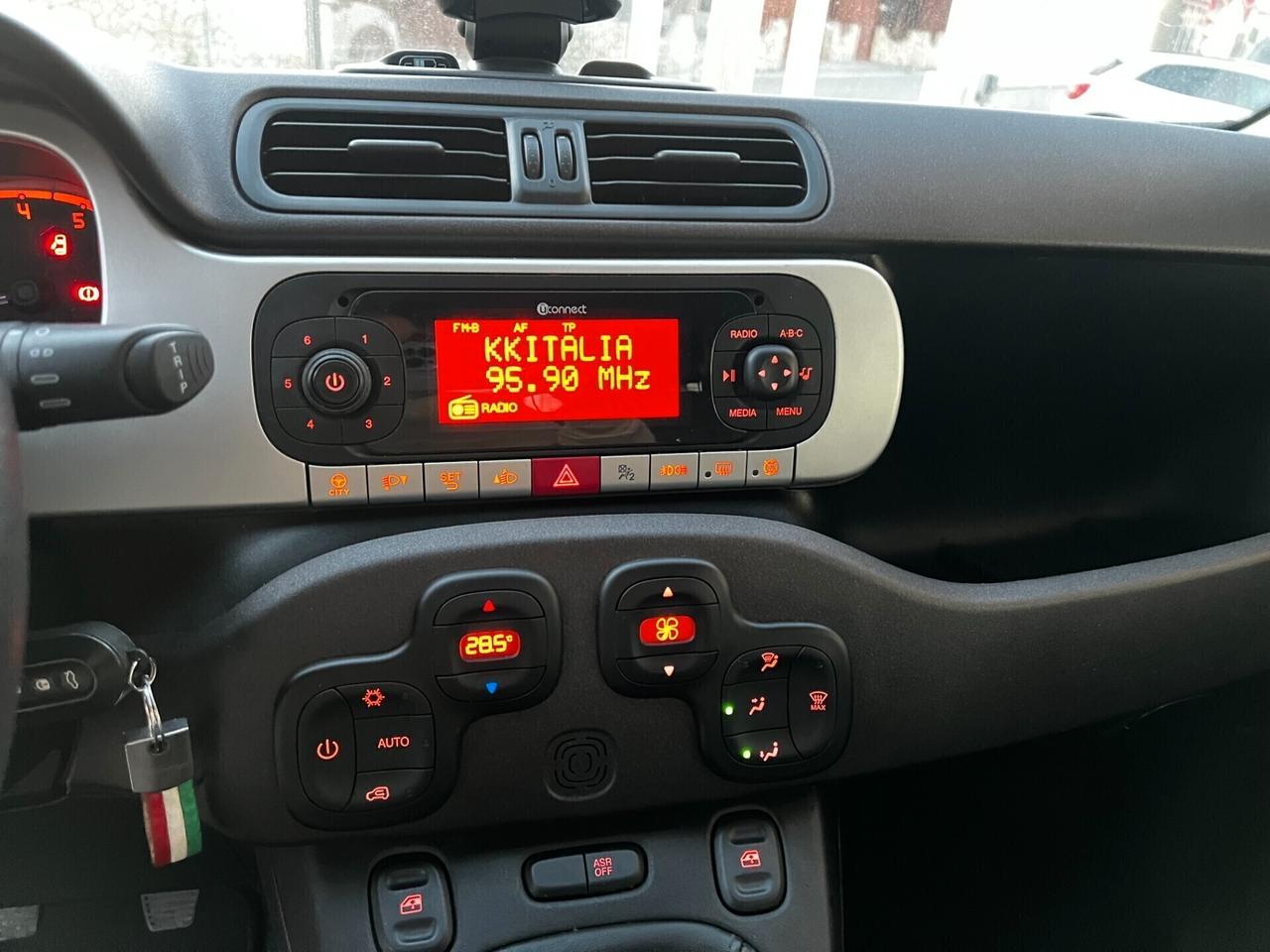 Fiat Panda CROSS- 1.2 BENZ- 2018