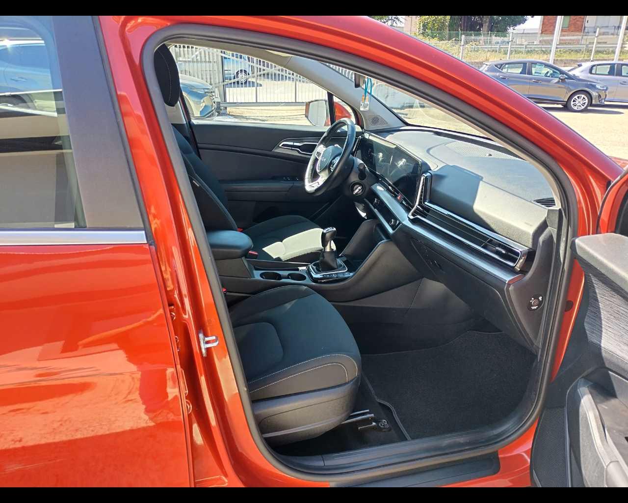 KIA Sportage V 2022 - Sportage 1.6 crdi mhev Business imt