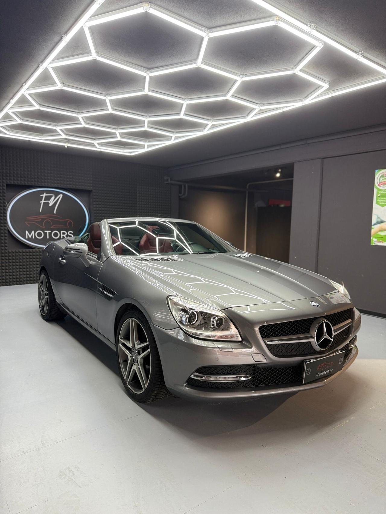 Mercedes-benz SLK 200 CGI Premium