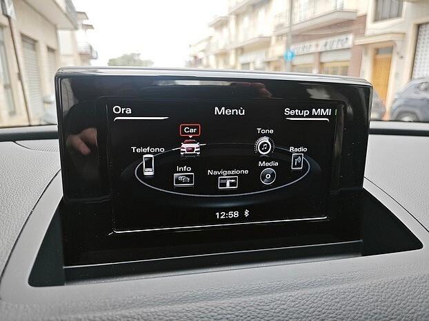 AUDI Q3 2.0 TDI 140 CV *MANUALE* - 2015
