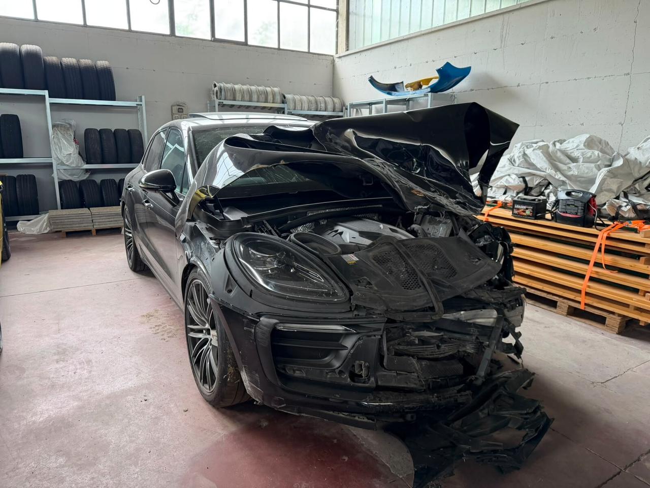 Porsche Macan 2.0 T 265cv 12-2022