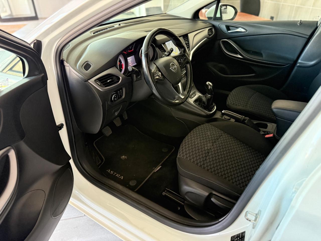 Opel Astra 1.6 CDTi 110CV Start&Stop Sports Tourer Innovation