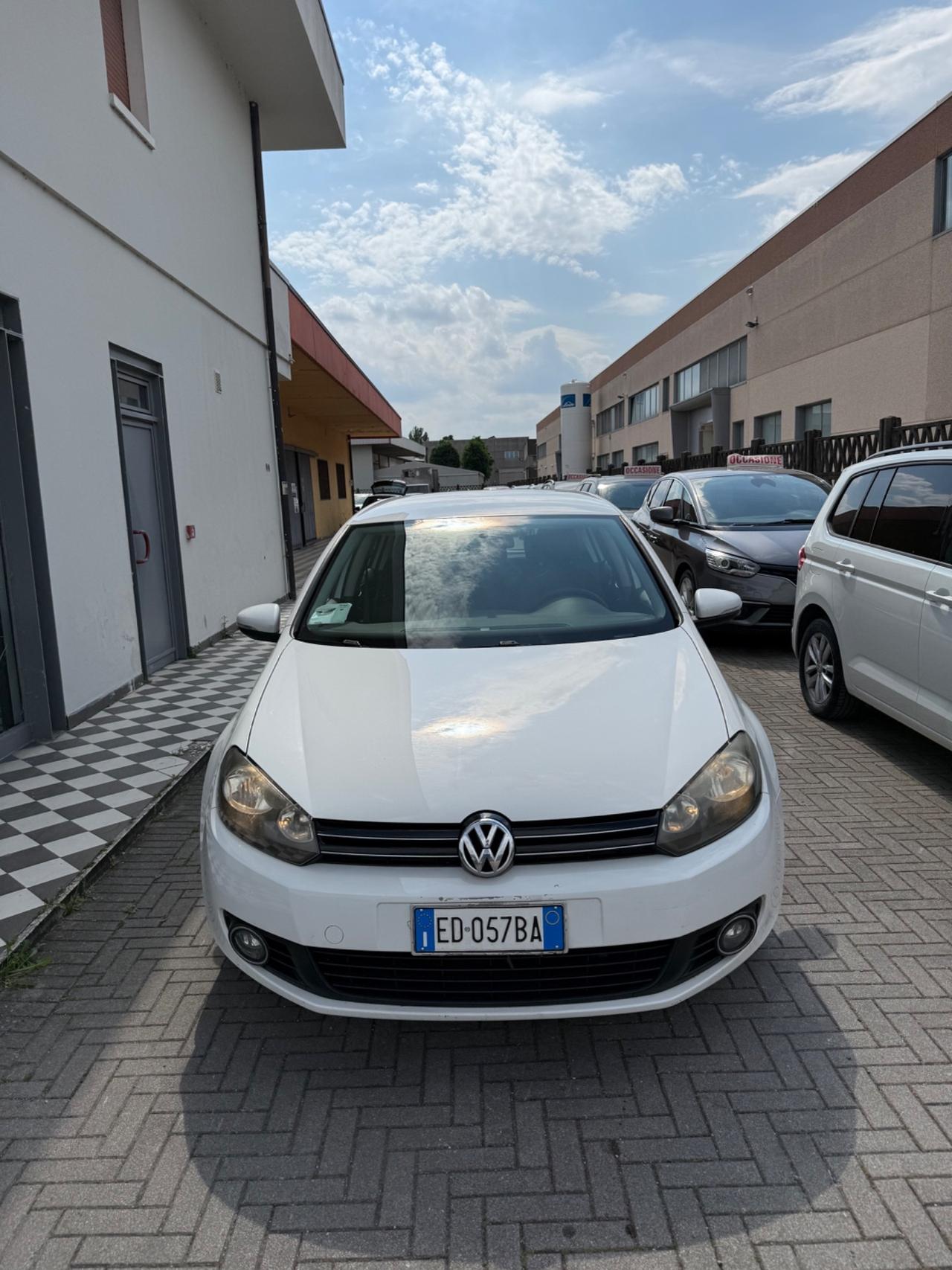 Volkswagen Golf 1.6 TDI DPF 3p. Comf. BlueM. Tech.