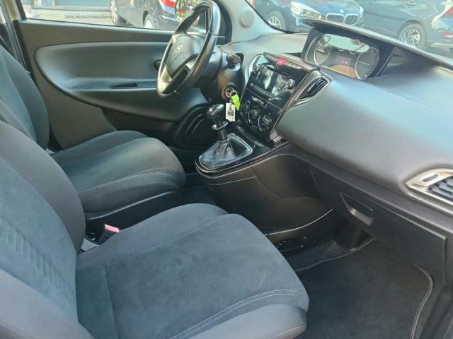 LANCIA Ypsilon 0.9 TwinAir 85 CV 5 porte Metano Ecochic Gold