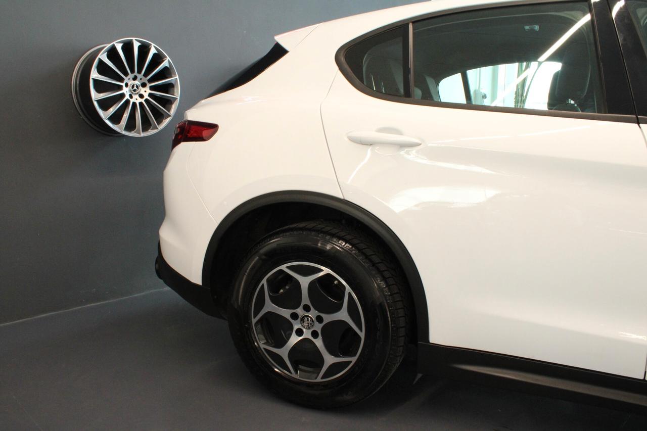 Alfa Romeo Stelvio 2.2 Turbodiesel 160 CV AT8 RWD Business