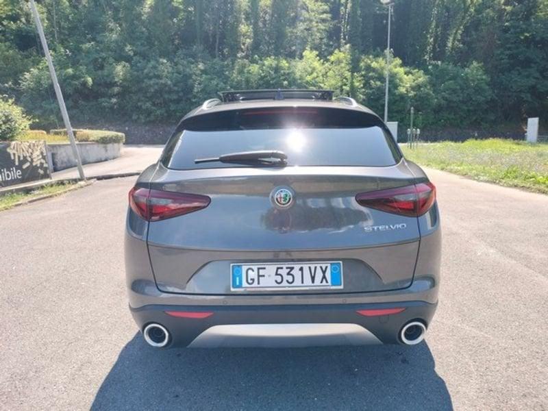 Alfa Romeo Stelvio Stelvio 2.2 Turbodiesel 160 CV AT8 RWD Business