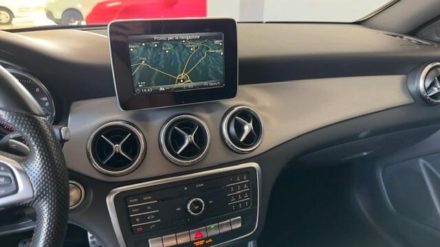 Mercedes-benz CLA 200 d 4Matic Automatic Premium