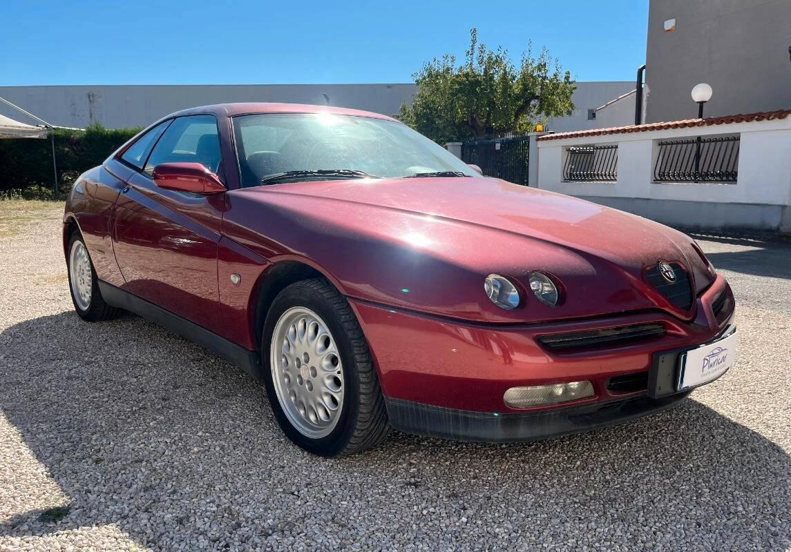 Alfa Romeo GTV 2.0 16v ts Lusso c pelle Momo