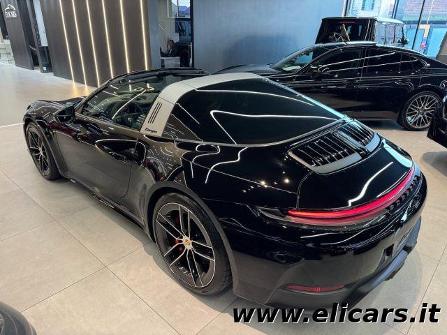 PORSCHE 911 Targa 4 GTS