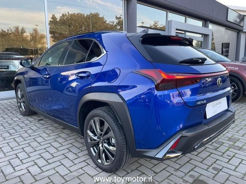 Lexus UX Hybrid Design