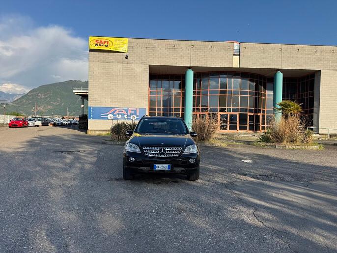 Mercedes-Benz ML 320 4 MATIC 7G-TRONIC