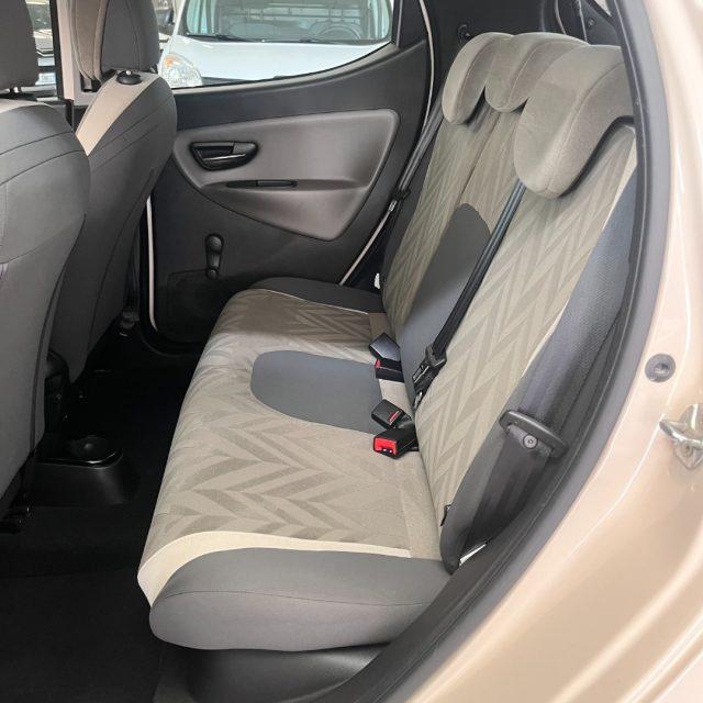 LANCIA Ypsilon 1.2 69 CV 5 porte Gold