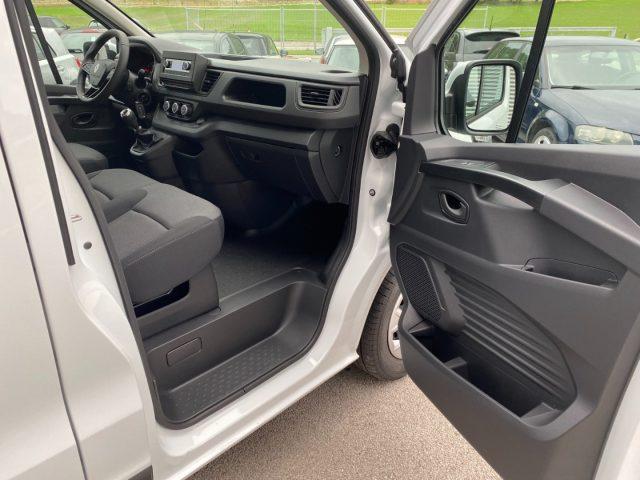 RENAULT Trafic dCi 150CV PL L2 9 POSTI PRONTA CONSEGNA