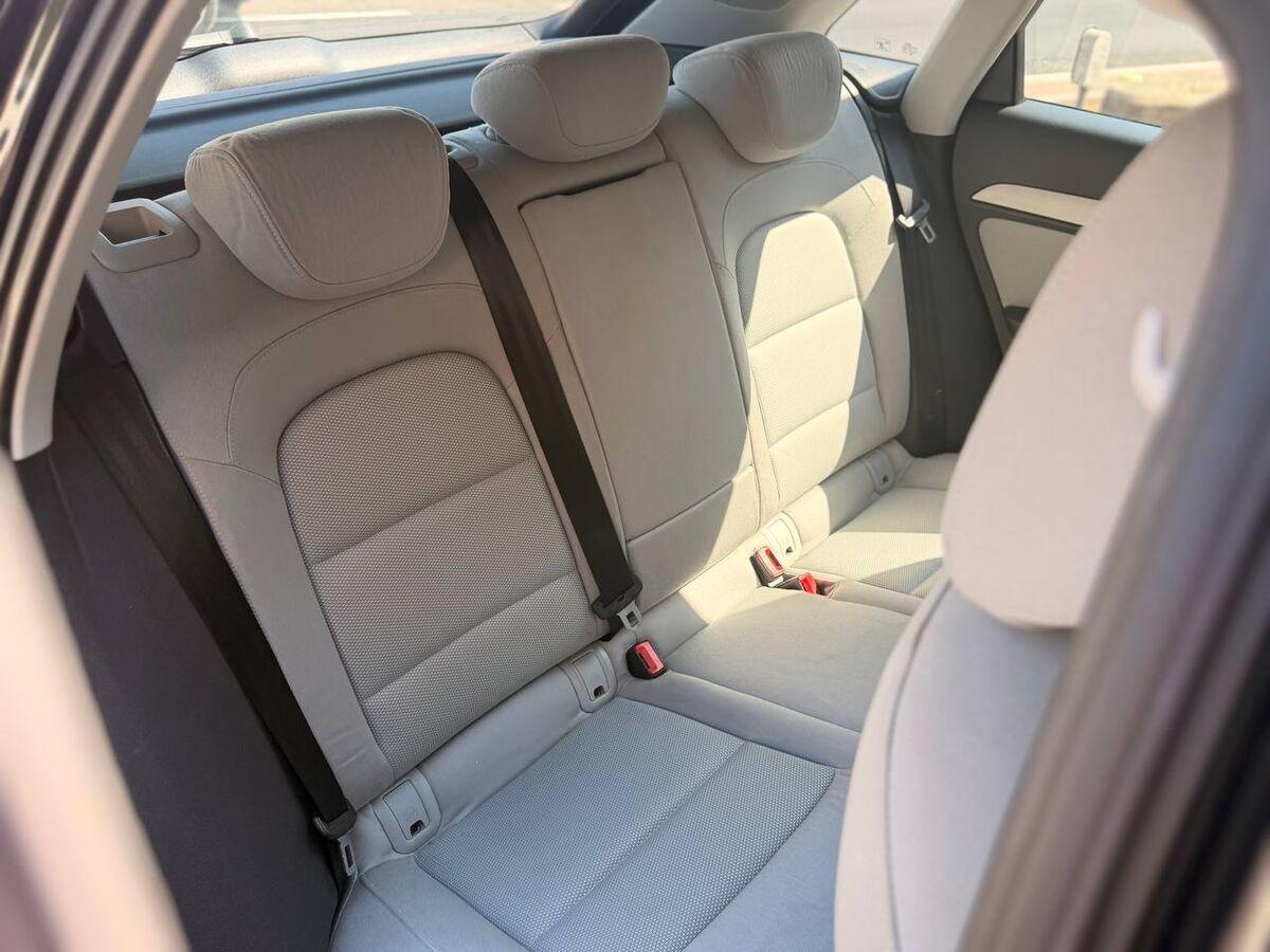 Audi Q3 2.0 tdi Business 140cv