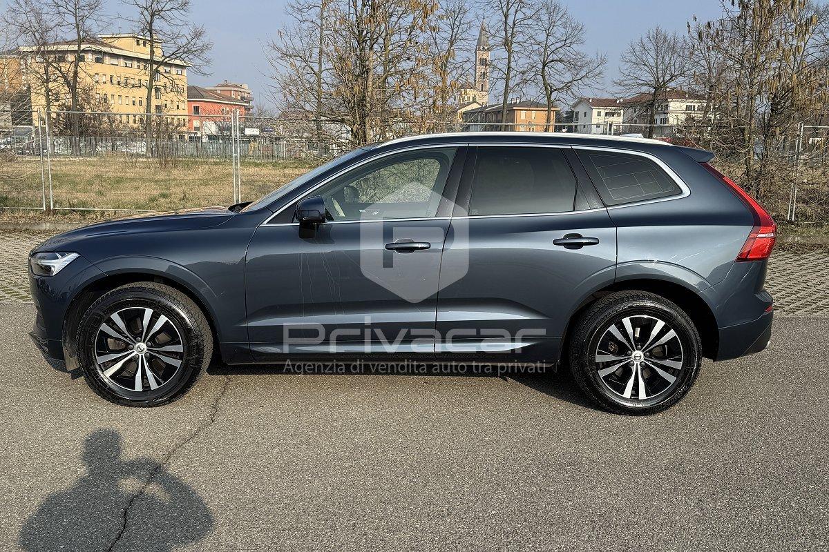 VOLVO XC60 B4 (d) AWD Geartronic Momentum Pro