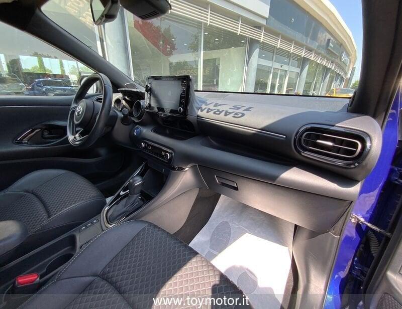 Toyota Yaris 4ª serie 1.5 Hybrid 5 porte Lounge