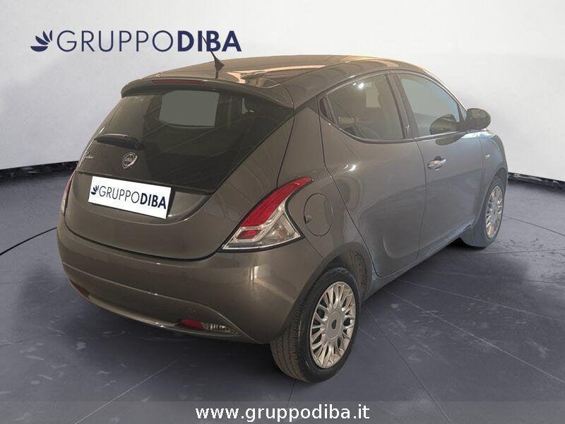 Lancia Ypsilon III 2015 Benzina 1.2 Silver 69cv