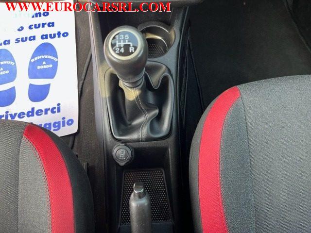 FIAT Punto 1.4 8V 5 porte Natural Power Lounge