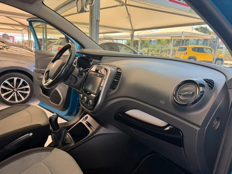 RENAULT CAPTUR 0.9TCe 90CV SOLO 80000KM