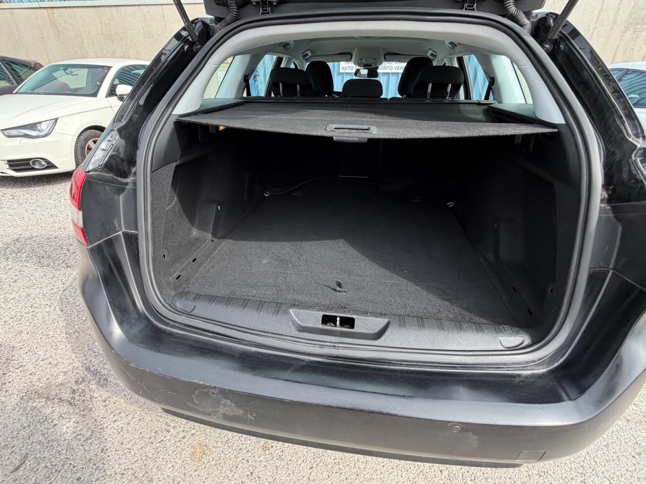 Peugeot 308 BlueHDi 120 S&S SW Business