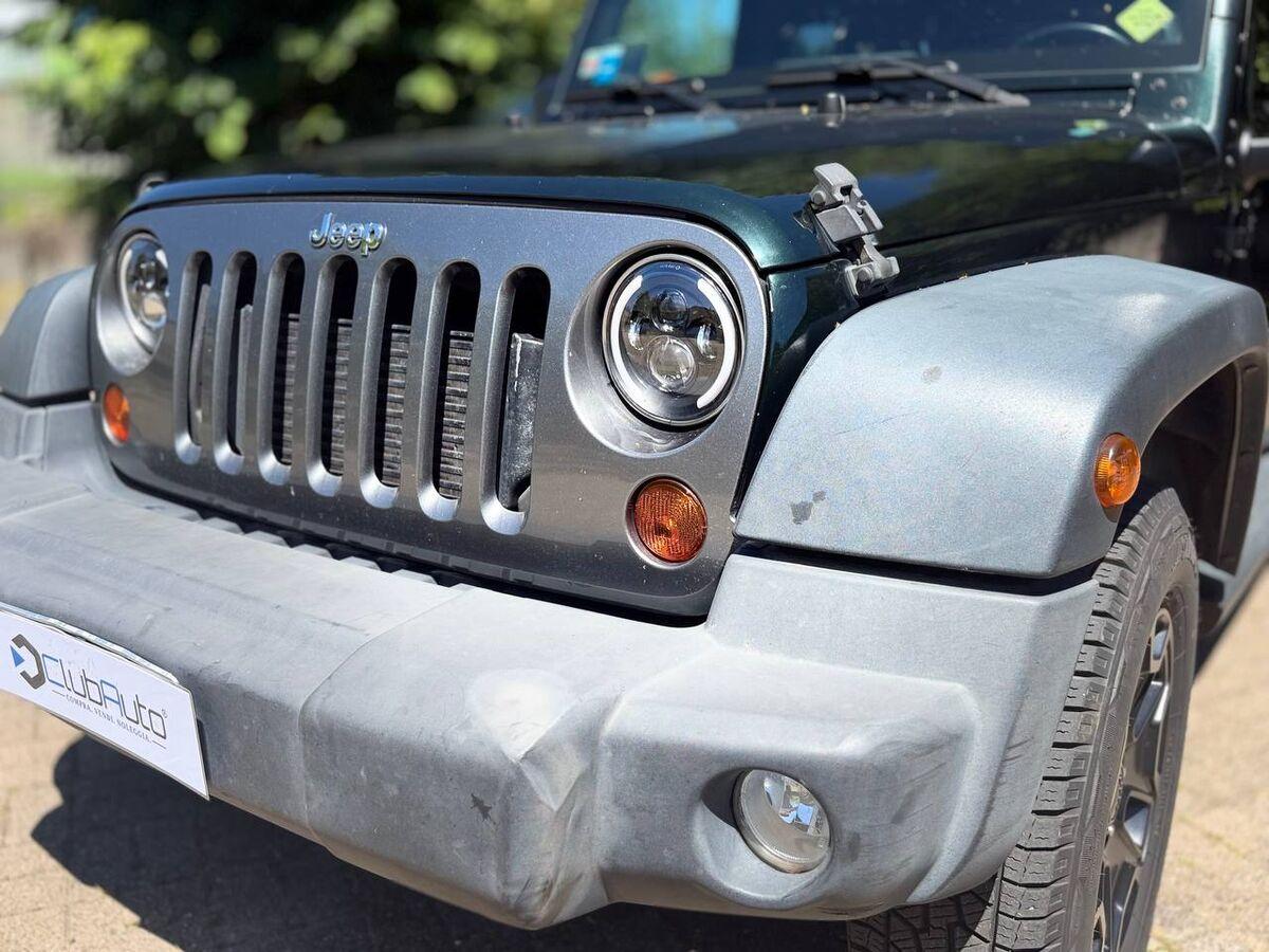 Jeep Wrangler Unlimited 2.8 crd Sahara auto