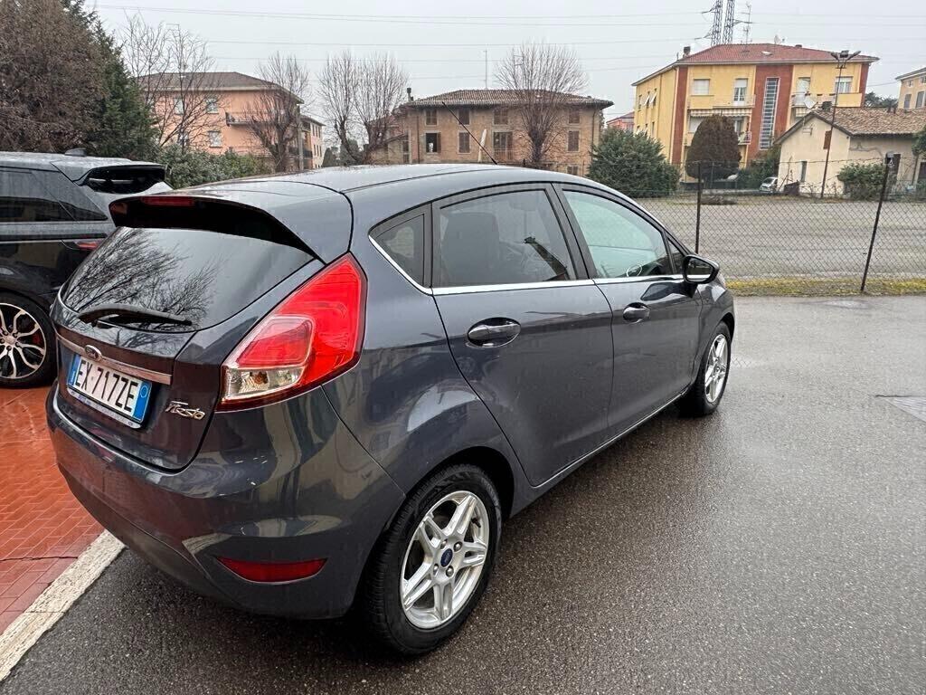 Ford Fiesta 1.5 Diesel Anno 2015 B&W Edition OK NEOP