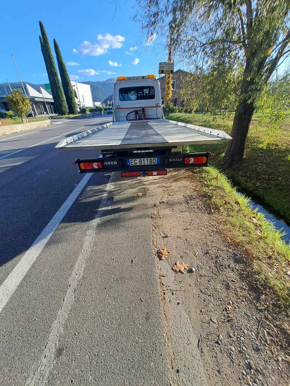 Iveco Cartoatrezzi patente c