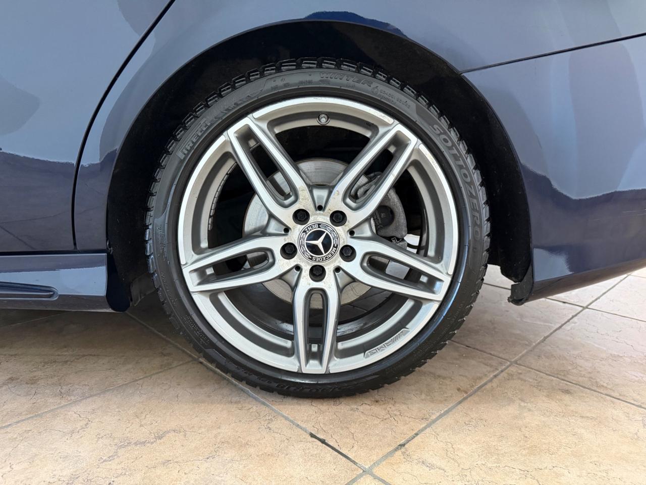 Mercedes-benz CLA 220 d S.W. 4Matic Automatic Premium AMG TETTO