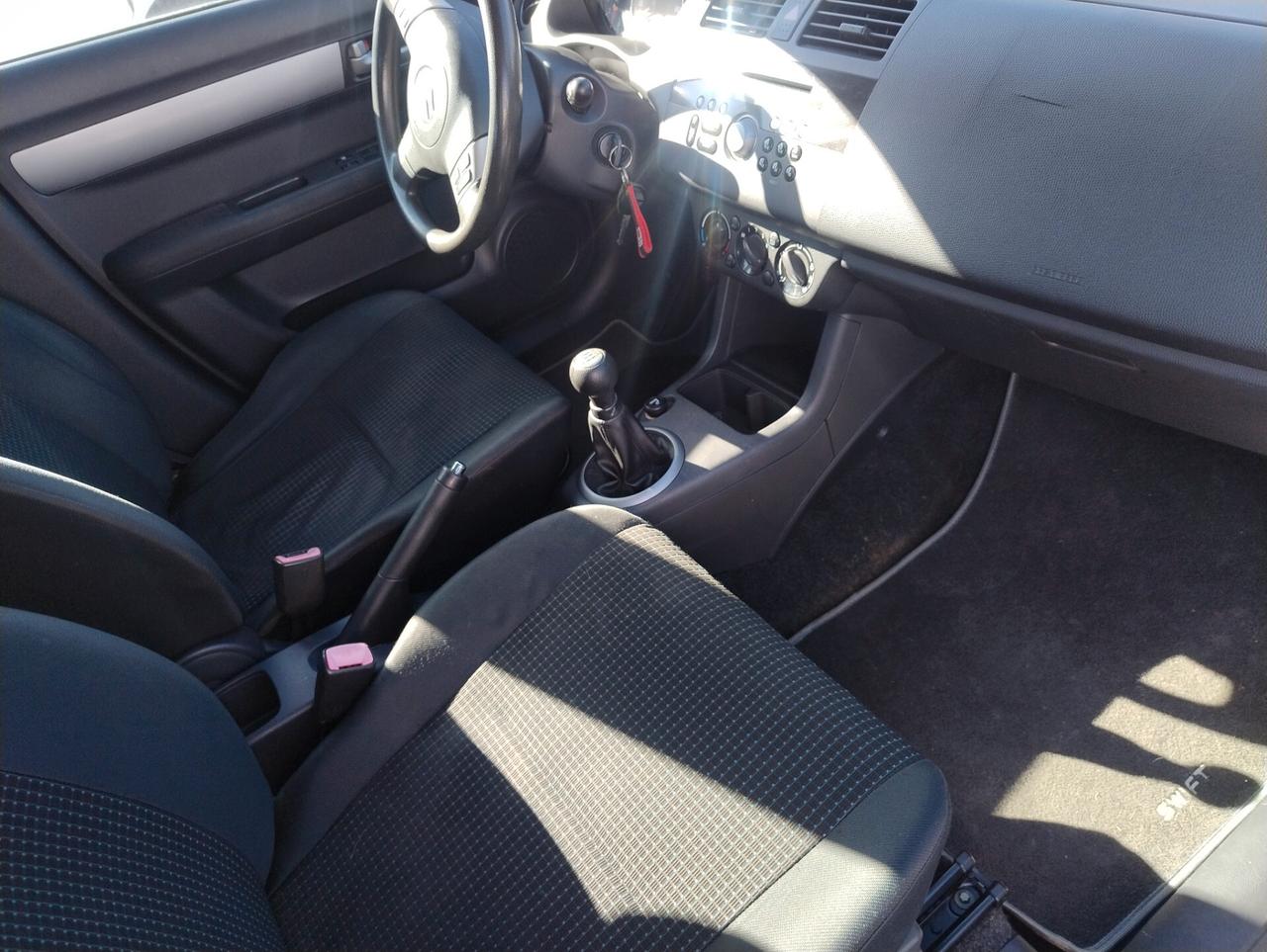 Suzuki Swift 1.3 5p. GLX