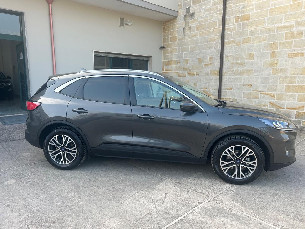 Ford Kuga 1.5 EcoBlue 120 CV aut. 2WD ST-Line X