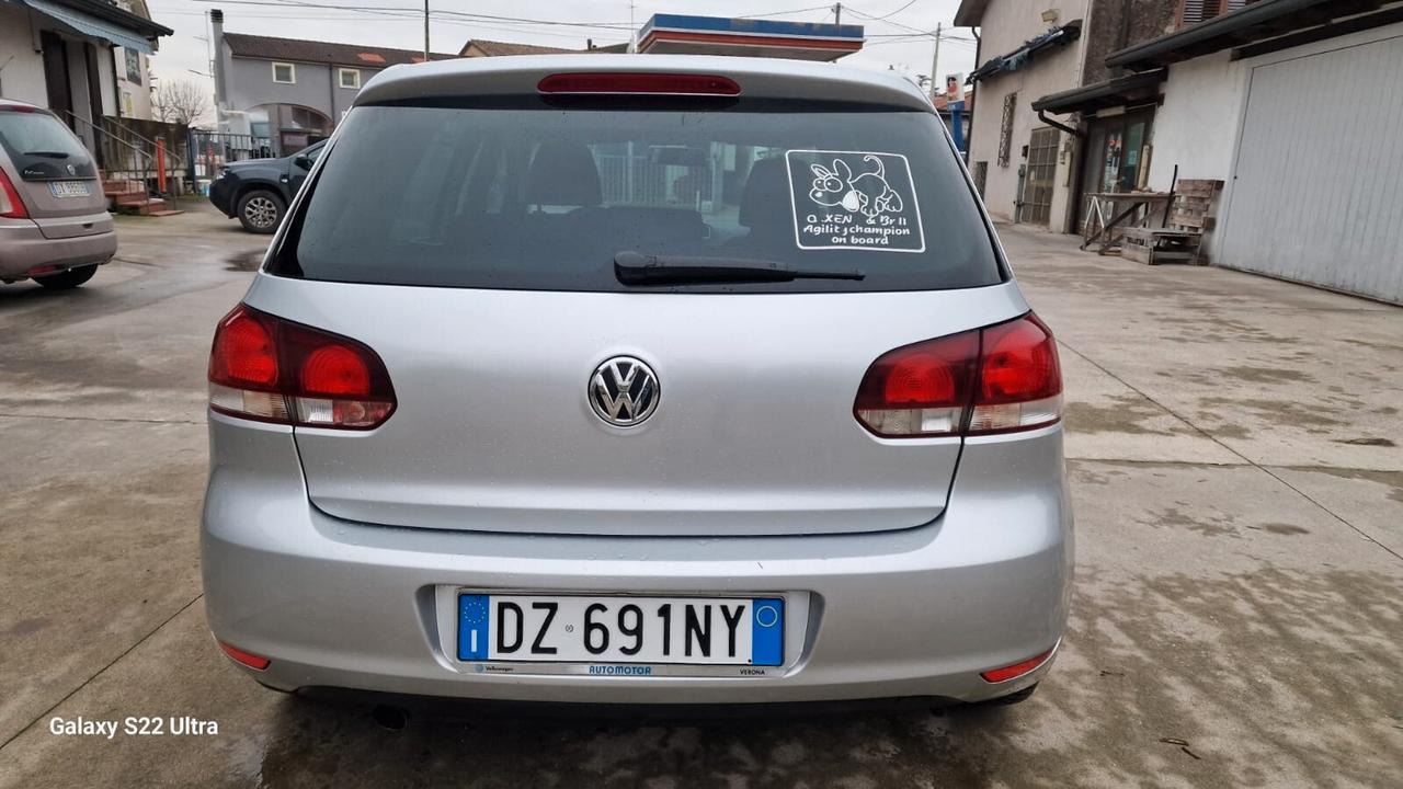 Volkswagen Golf 1.6 TDI DPF 5p. Highline neop