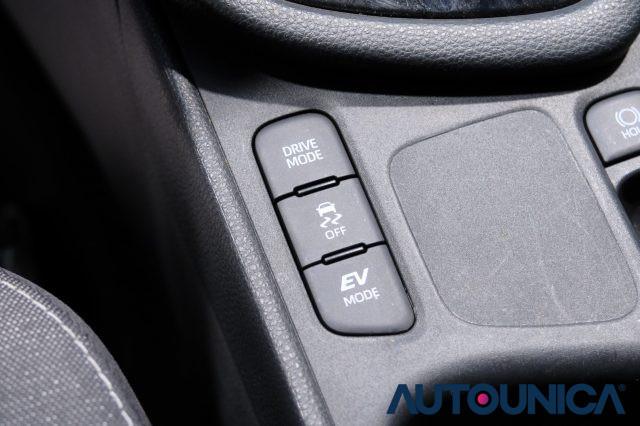 TOYOTA Yaris 1.5 HYBRID 5 PORTE TREND NEOPATENTATI