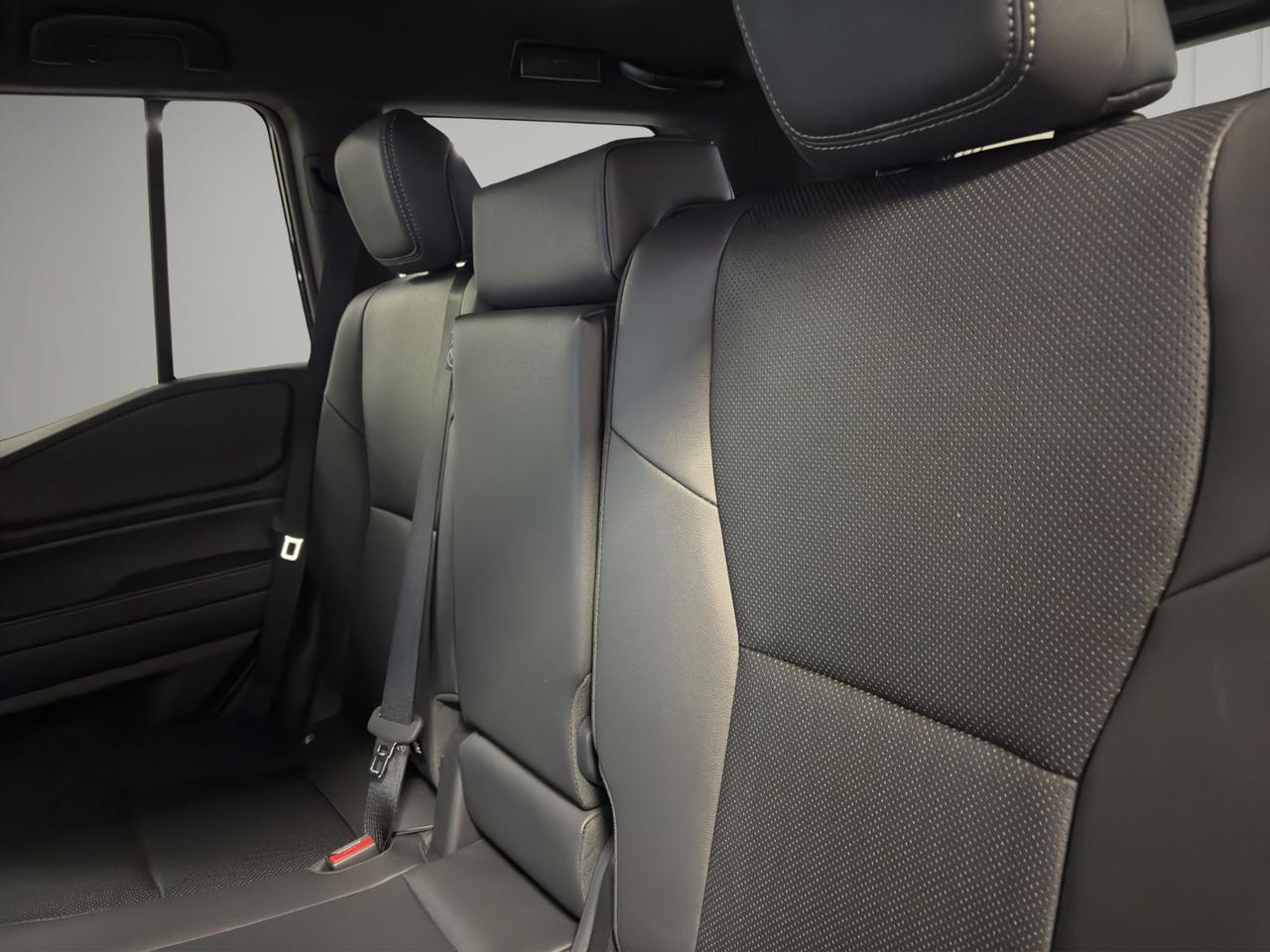 Toyota Land Cruiser 2.8 mhev Adventure awd auto