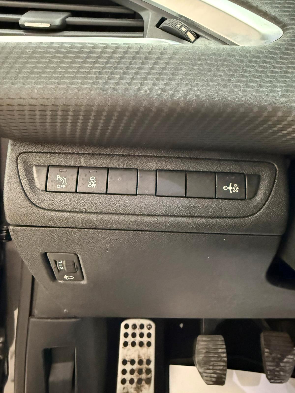 Peugeot 2008 PureTech 82 Allure