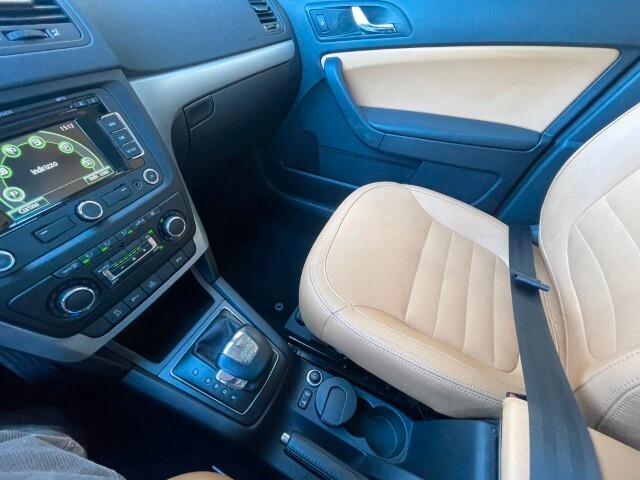 Skoda Yeti 2.0 TDI CR 140CV DSG 4x4 Adventure