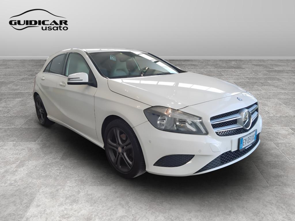 Mercedes-Benz Classe A - W176 - A 180 Sport E6