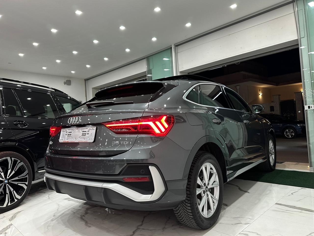 Audi Q3 Sportback 35 TDI S tronic S line *tetto*