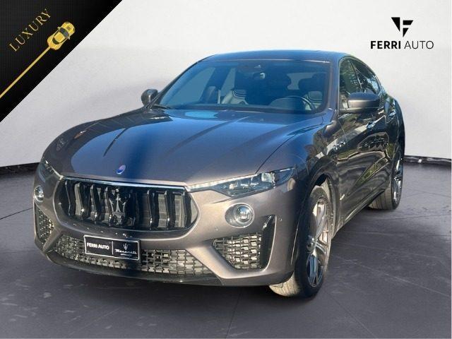MASERATI Levante 3.0 4WD 430CV Gransport