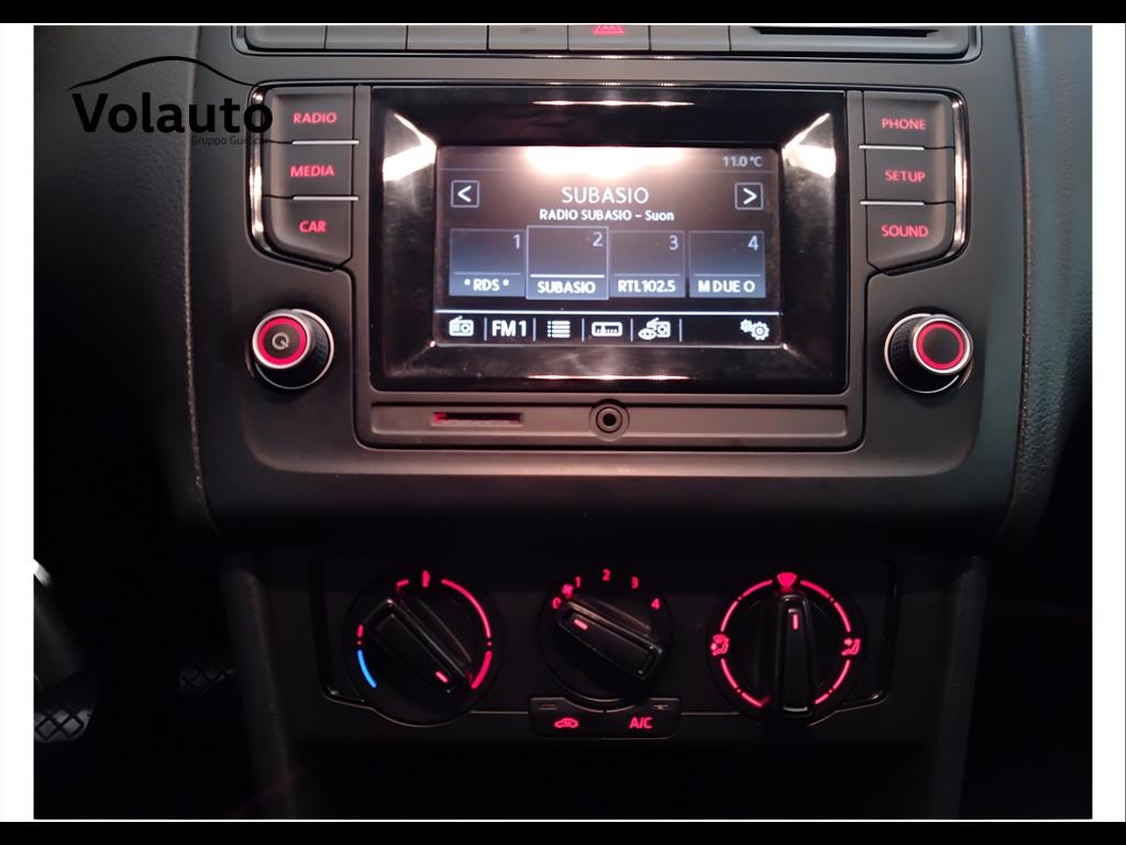 VOLKSWAGEN Polo V 2014 - Polo 5p 1.0 mpi Trendline 60cv