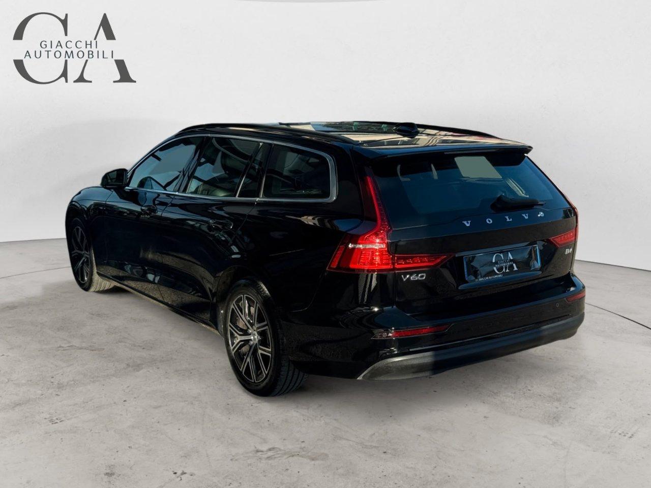 Volvo V60 2.0 b4 Core auto