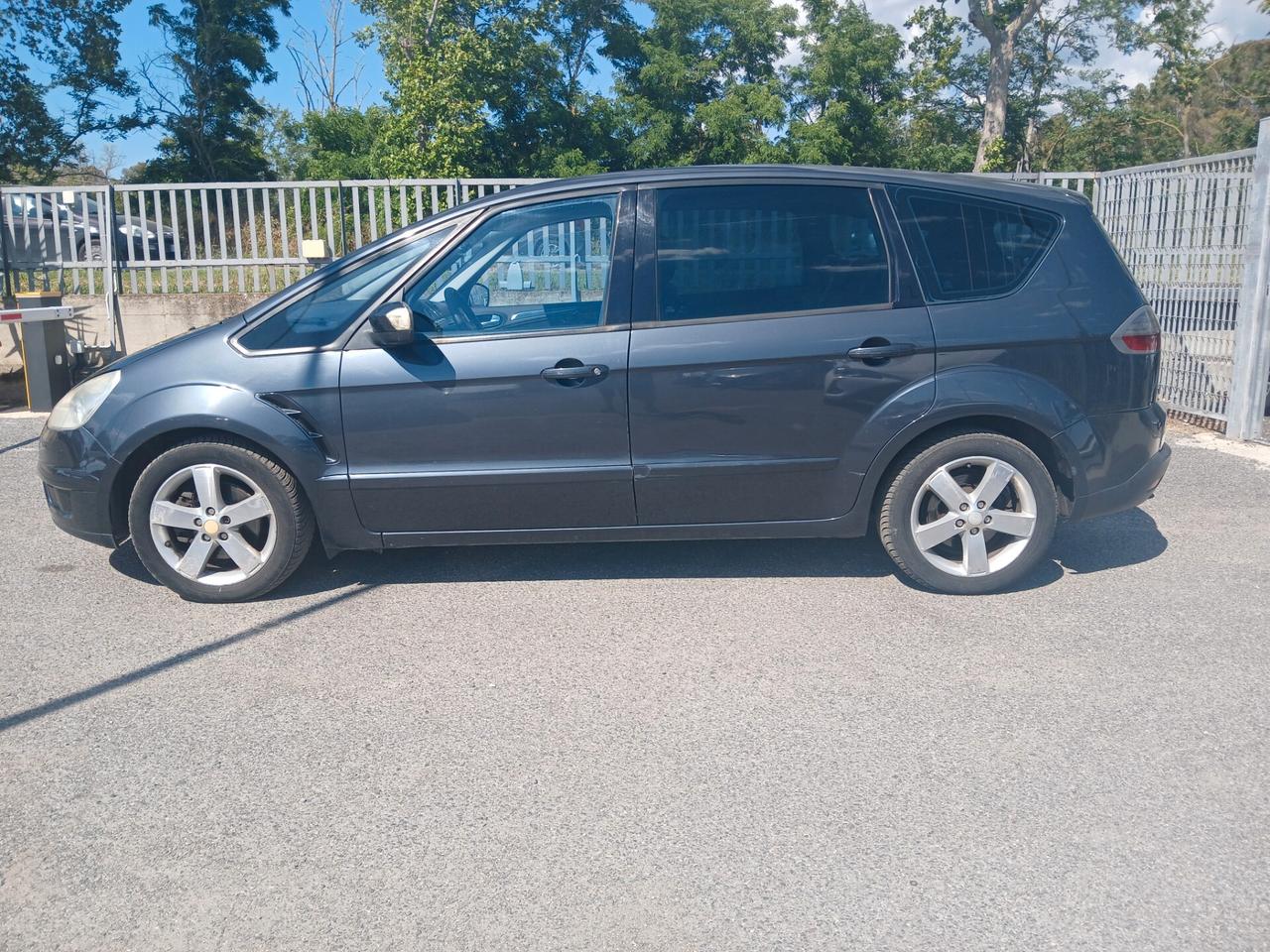 Ford S-Max 2.0 TDCi 140CV Titanium
