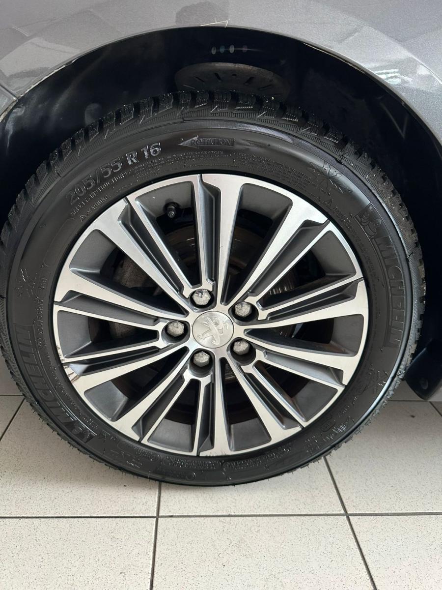 PEUGEOT - 308 SW - 308 BlueHDi 130 S&S EAT8 SW Allure Pack