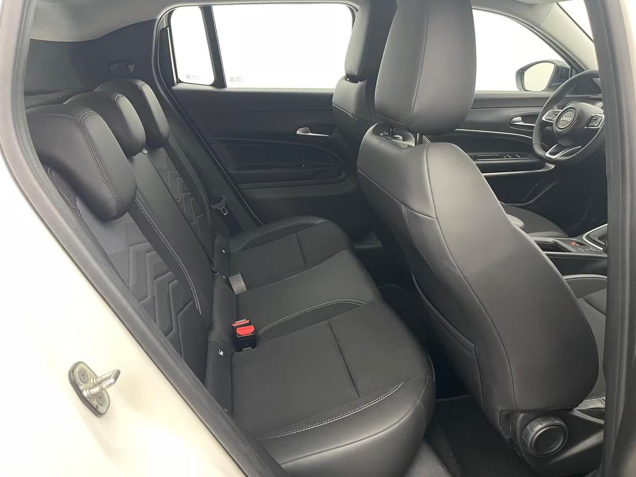 Jeep Avenger 1.2 Turbo 100 CV Altitude