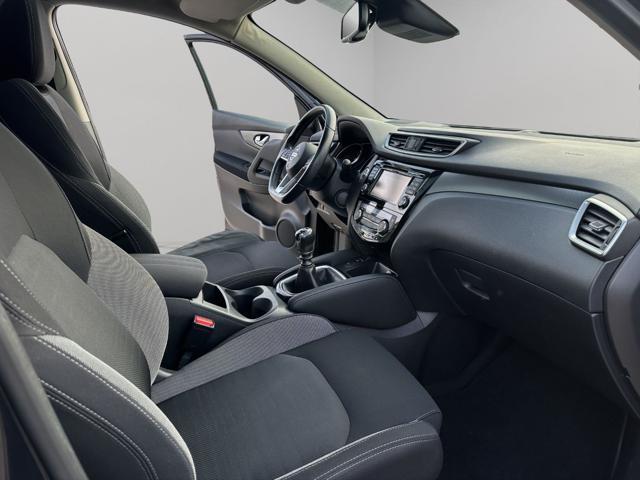 NISSAN Qashqai 1.5 dCi N-Connecta