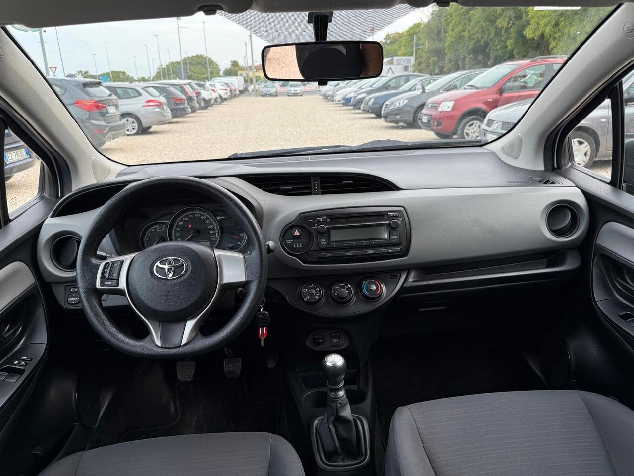 Toyota Yaris 1.4 D-4D 5 porte Lounge