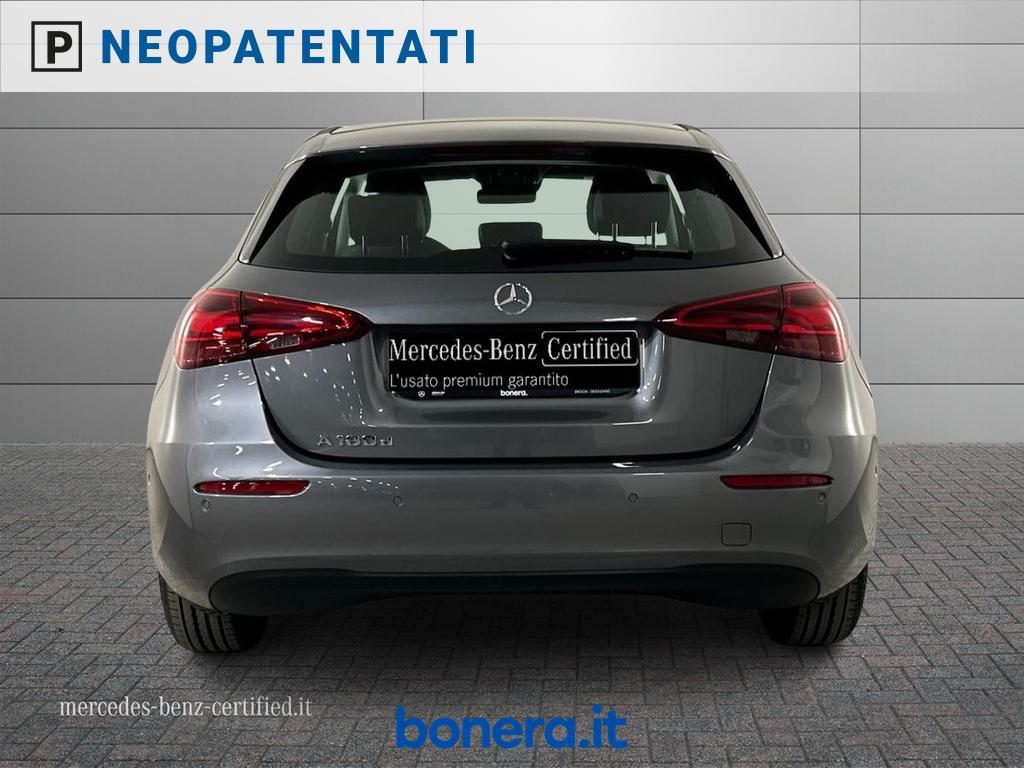 Mercedes Classe A 180 180 D Advanced 8G-DCT